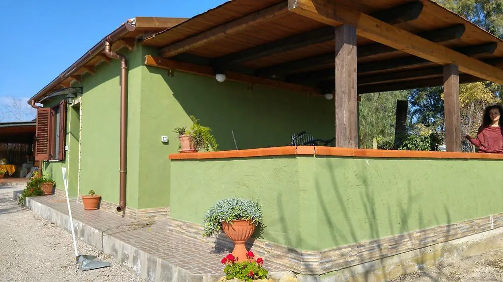 Appartamento Il Salice Casa Minnina Country house
